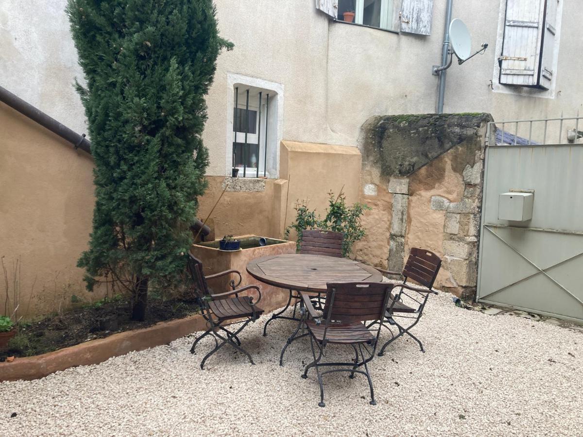 Le Patio De Xenia Acomodação com café da manhã La Charité-sur-Loire Exterior foto